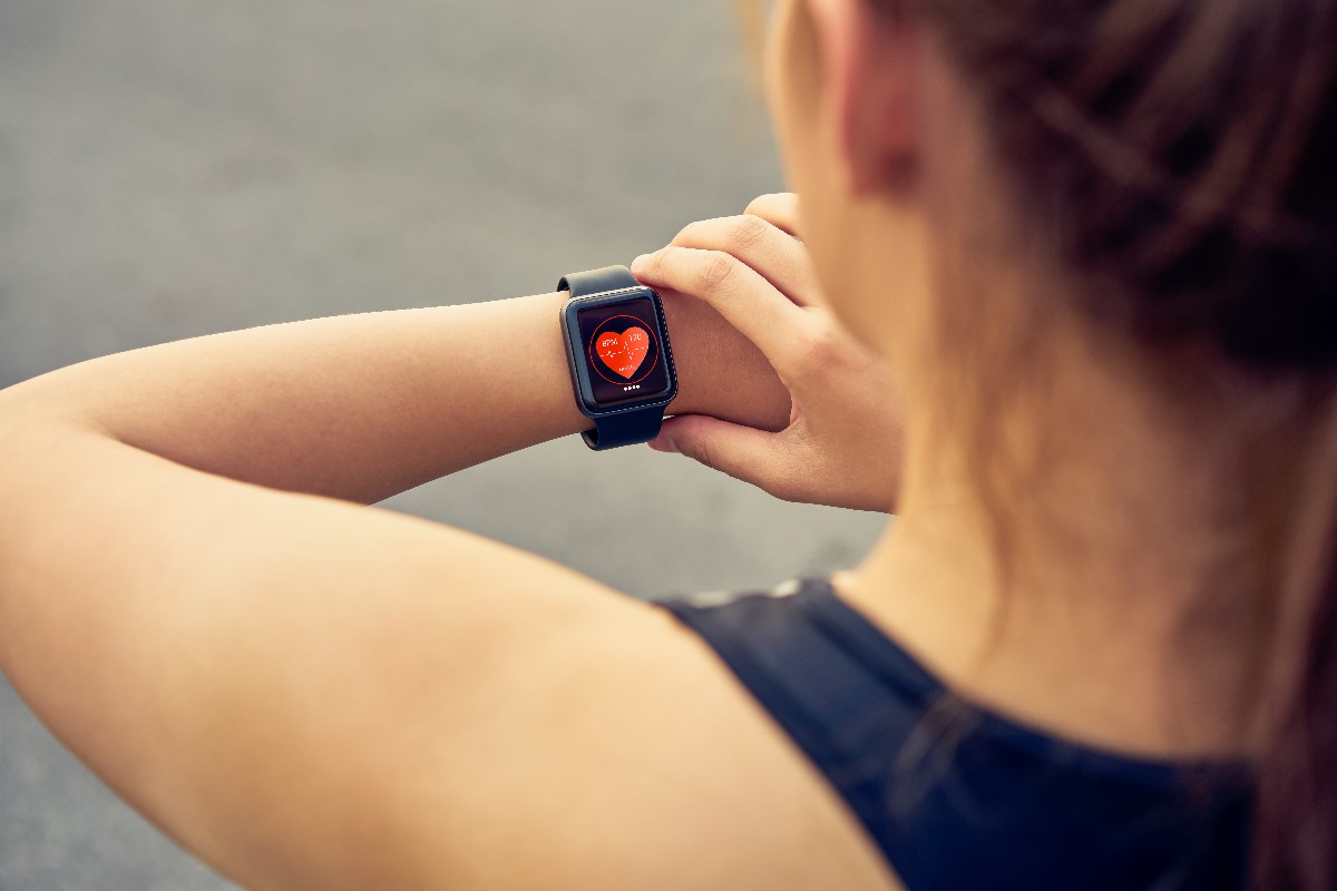 Inteligentny smartwatch dla cukrzyków – w czym może pomóc?