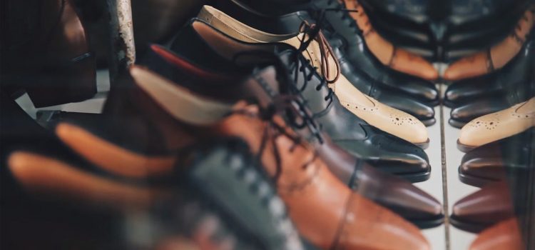 Jak czyścić buty w zależności od ich materiału?