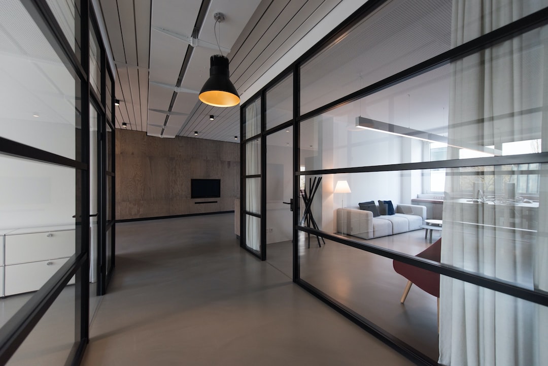 Jak wybrać idealne przestrzenie biurowe dla swojej firmy?