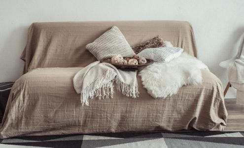 Ciepło i komfort – dlaczego warto zainwestować w bawełniane akcesoria do sypialni